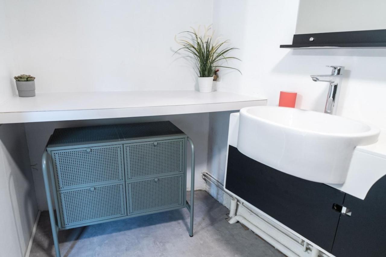 Apartamento Le Miami - Chaleureux 4 Pers- Oullins Centre- Lyon Exterior foto